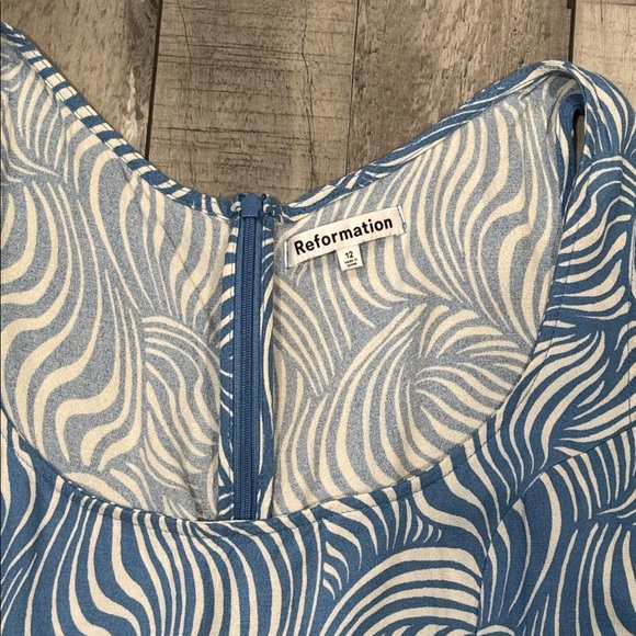 REFORMATION Noha Dress - Picture 5 of 10